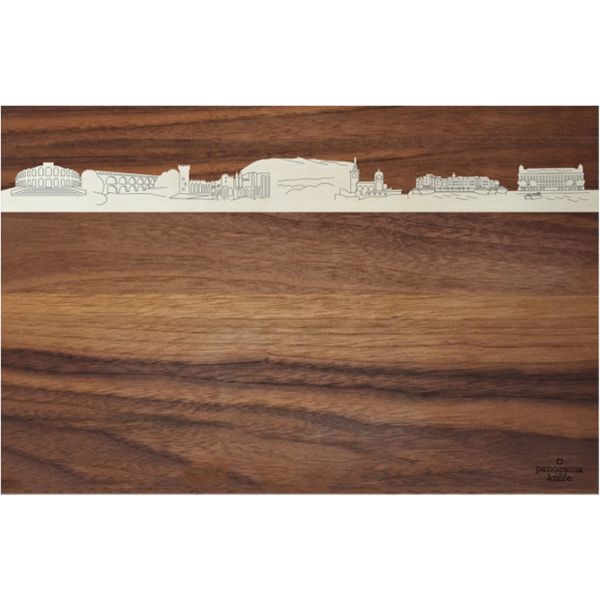 Provence-Alpes-Côte d’Azur, Wooden cutting board